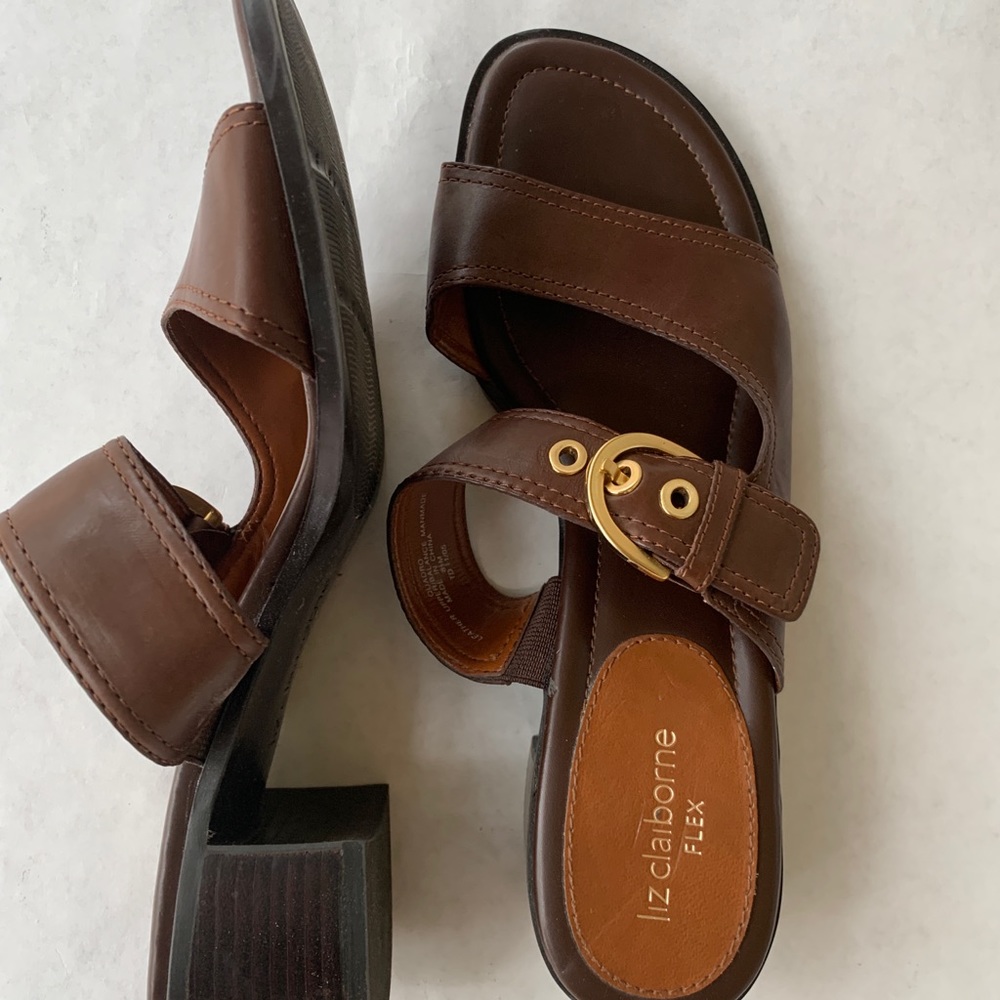 Liz Claiborne Flex Sandals